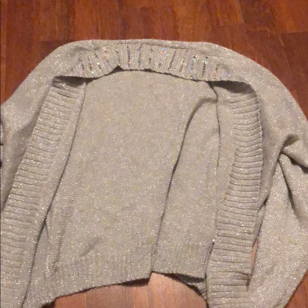 gray sweater